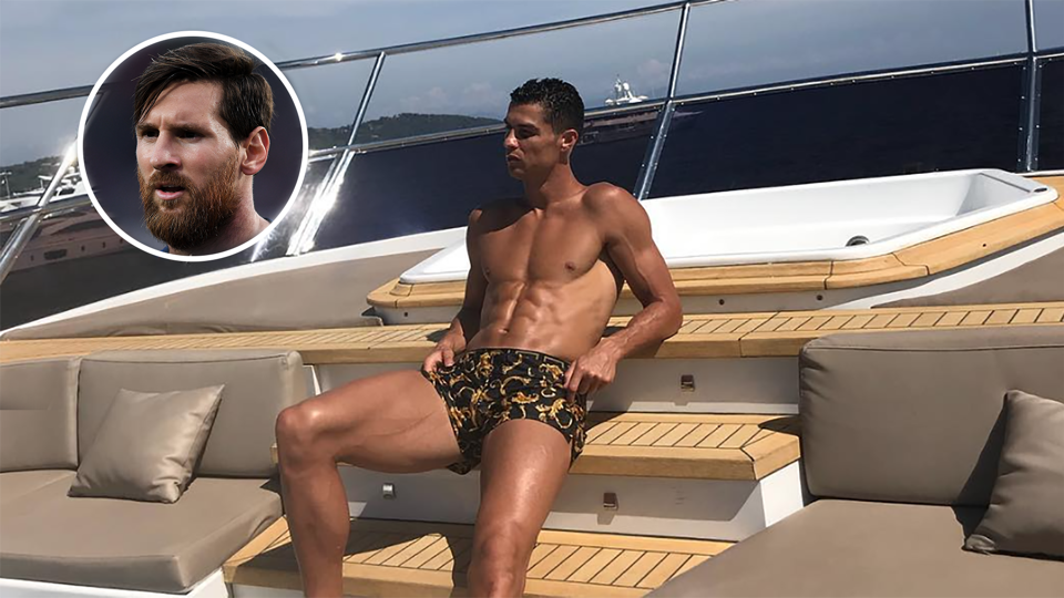 Naked Cristiano Ronaldo boasted he's better looking than Messi at Man Utd - Crouch