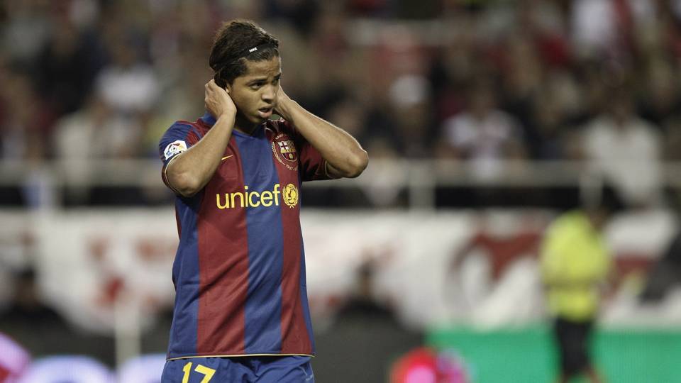 Why former Barcelona wonderkid Giovani dos Santos failed to become a superstar