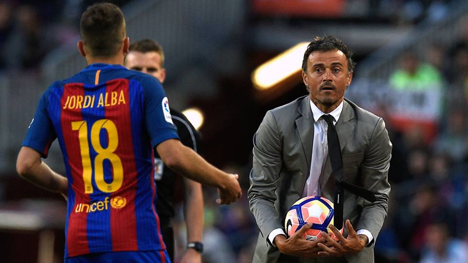 What is Spain boss Luis Enrique's problem with Barcelona star Jordi Alba?