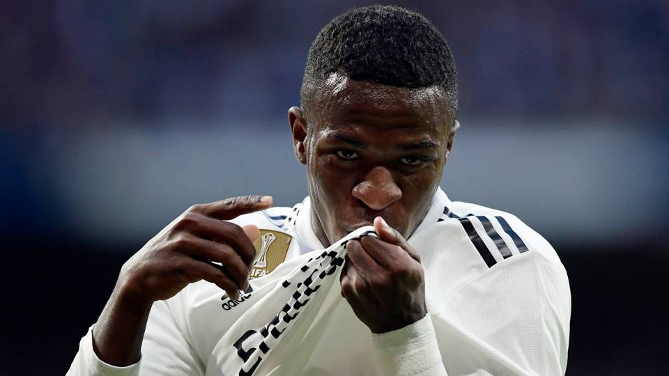 New coach and new hero for Madrid but Solari & Vinicius can't paper over old cracks