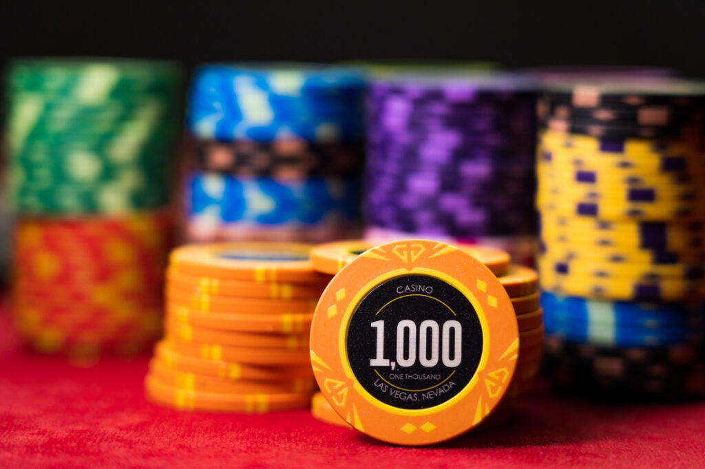 How Much Should Gamblers Bet in Blackjack